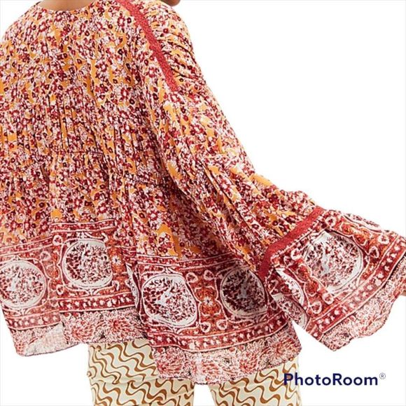 NWT Free People Lorraine Tiered Sheer Tie Front Floral Oversized Kimono - Picture 2 of 8